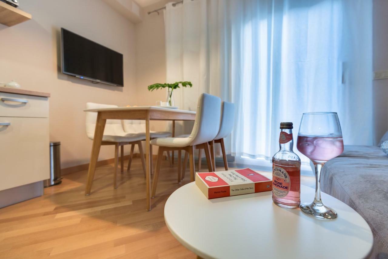 Apartments Dalmatino Vodice Exterior photo